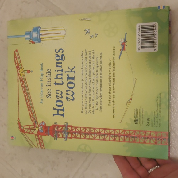 See inside flap Usborne book how things work - Picture 2 of 4